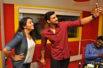 Jaya Janaki Nayaka Movie Team At Radio Mirchi
